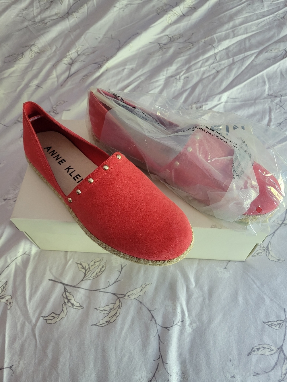 NWT Anne Klein Kaidyn-S Coral Slip-On Espadrille Flats